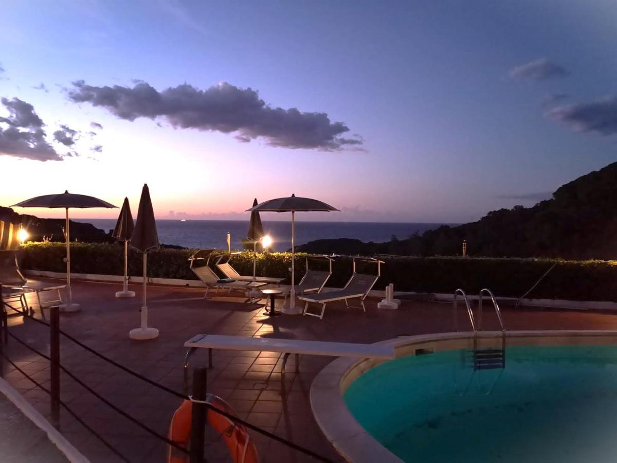 Hotel Horizon Elba Portoferraio Buitenkant foto
